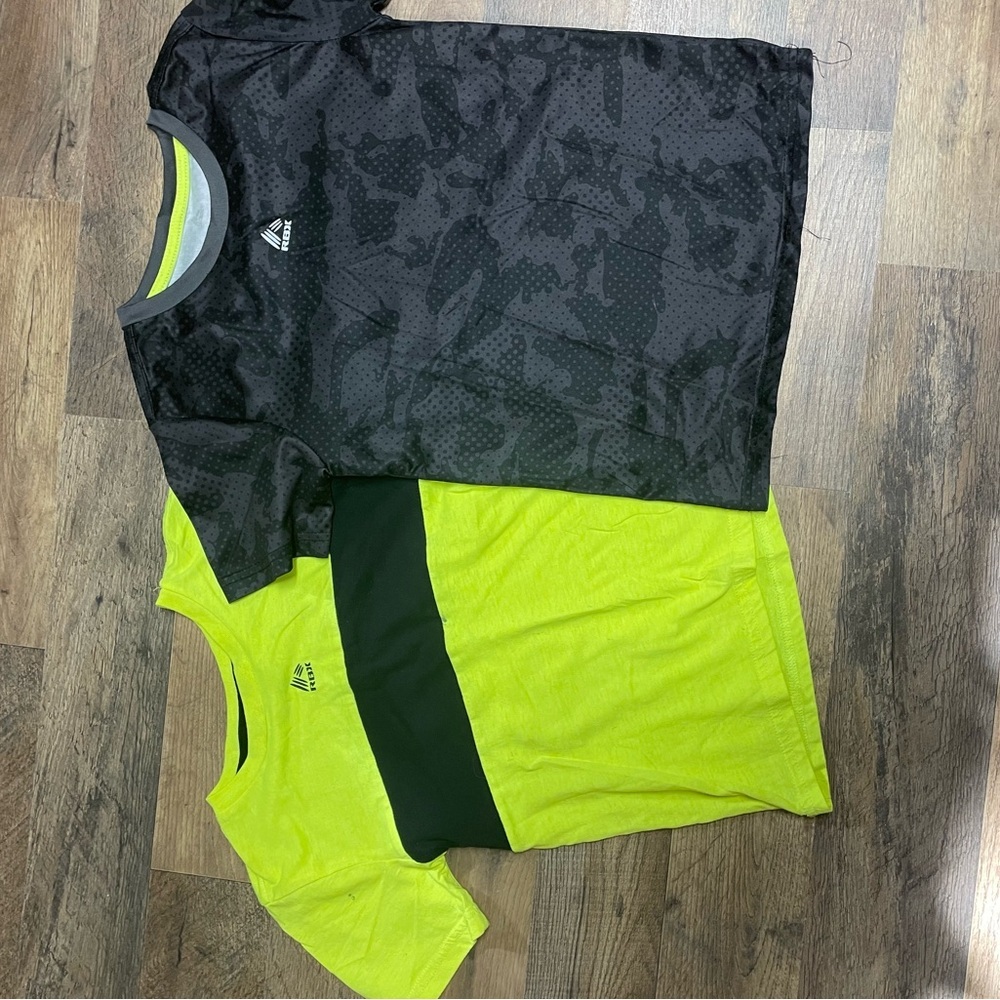 Reebok Kids Black and Yellow Tees